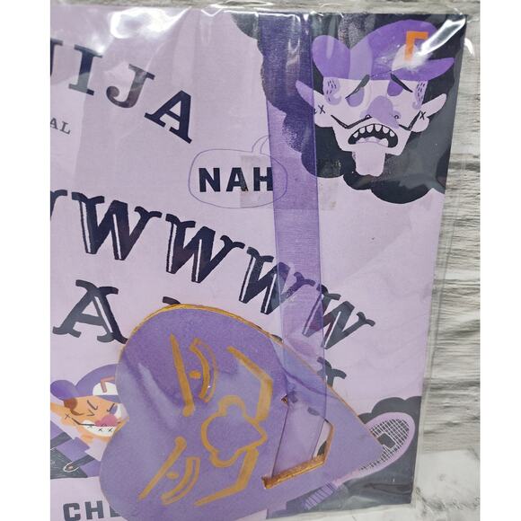 Wal-Ouija! by Marlowe Dobbe – Rare and Sold Out! - Picture 4 of 5